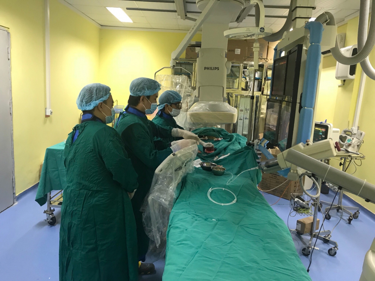 Bệnh viện Đa khoa Hưng Yên đặt stent đường mật thành công cho bệnh nhân đầu tiên